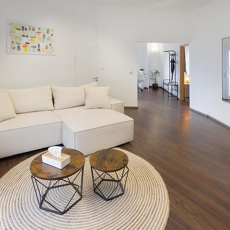Ruhrapartments #Naehe A40 #Zentral #Fastwifi #Perfekt Fuer Familien Und Geschaeftsreisen Μπόχουμ Εξωτερικό φωτογραφία